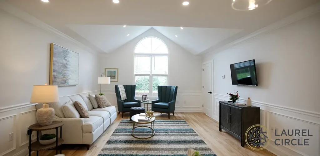 VILLAS WALKTHROUGH - Signature Apartment Homes